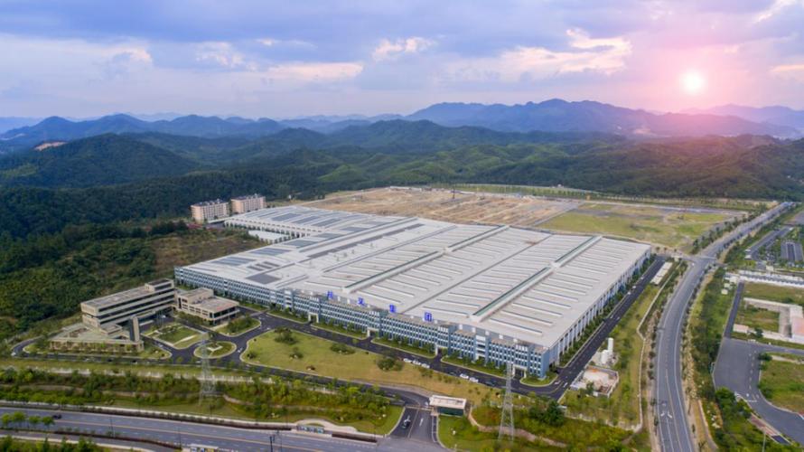开新局——杭叉用5G技术打造工业互联网智慧工厂